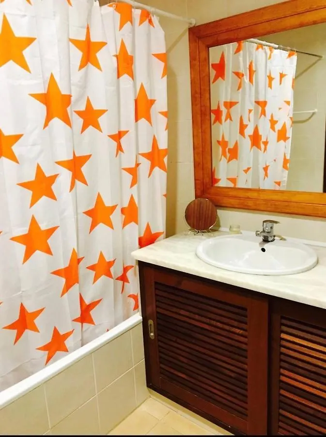 Cosy Apartment In Salgados Walking Distance To The Beach Guia